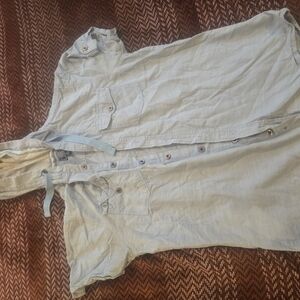 Light Blue Short Sleeve Button-Up Shirt